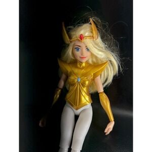 She-Ra Princess of Power Doll 2019 Mattel Blonde Hair Gold Armor Action Figure
